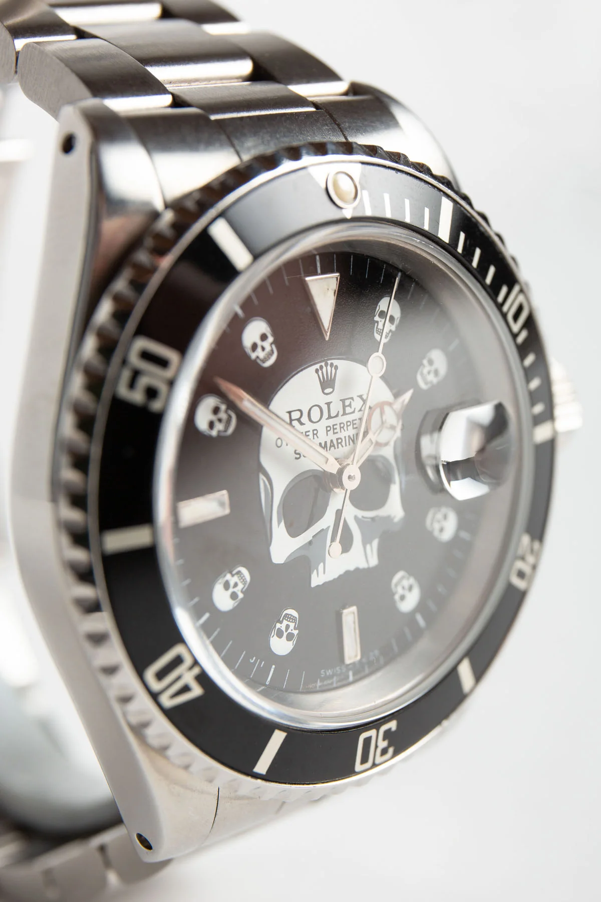 ROLEX | VINTAGE ROLEX SUBMARINER SKULL WATCH - Image 3
