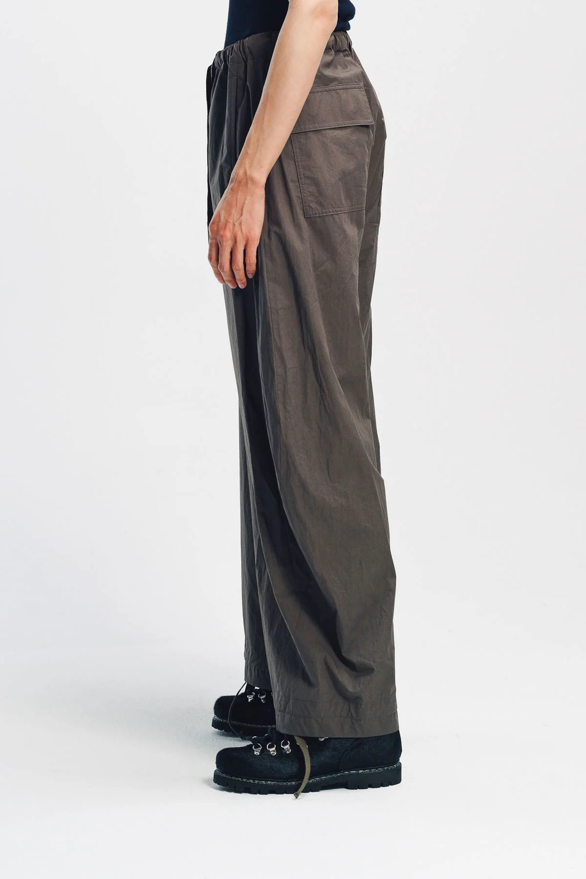 SACAI | COTTON TYPEWRITER PANTS - Image 5