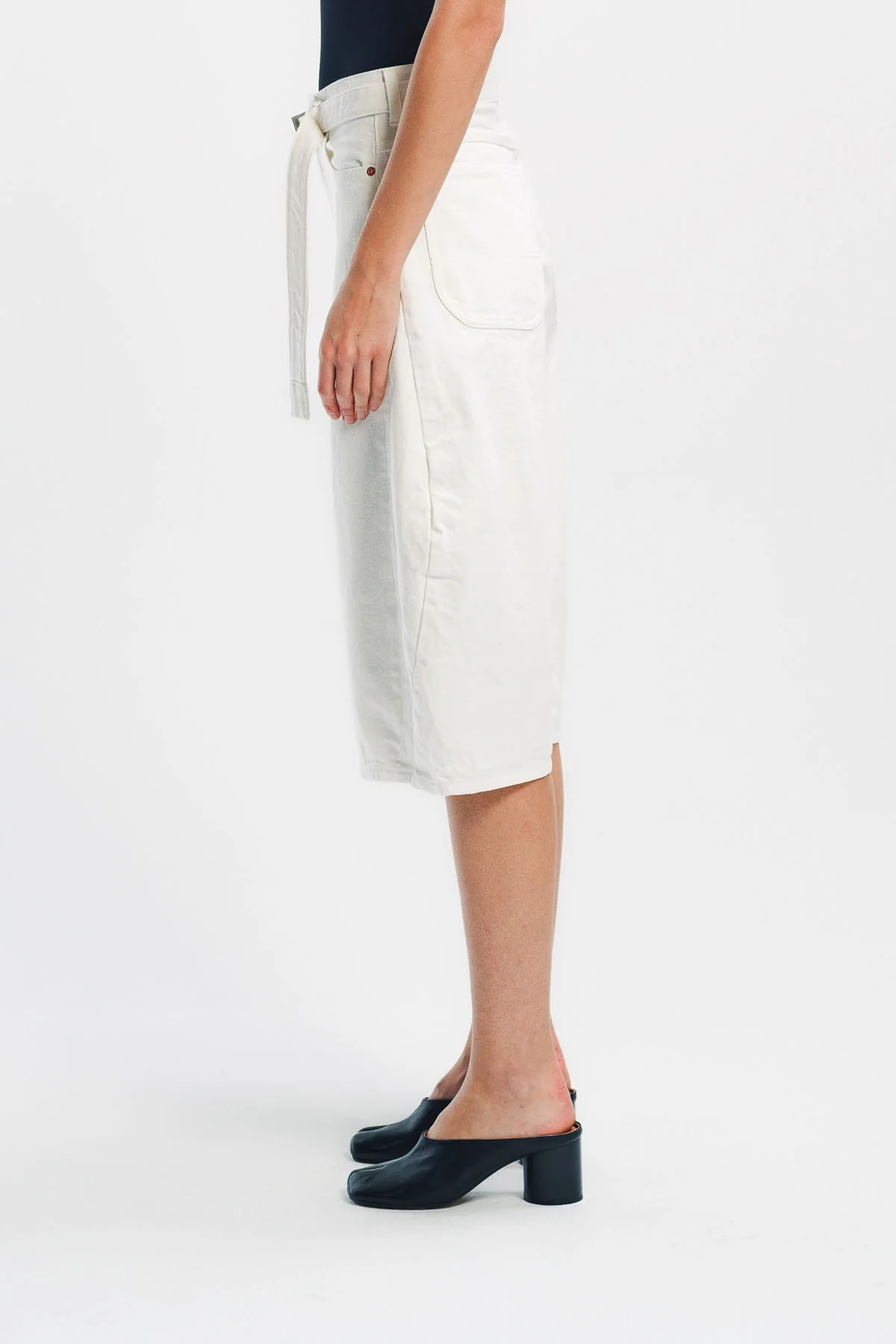 SACAI | DENIM SHORTS - Image 3