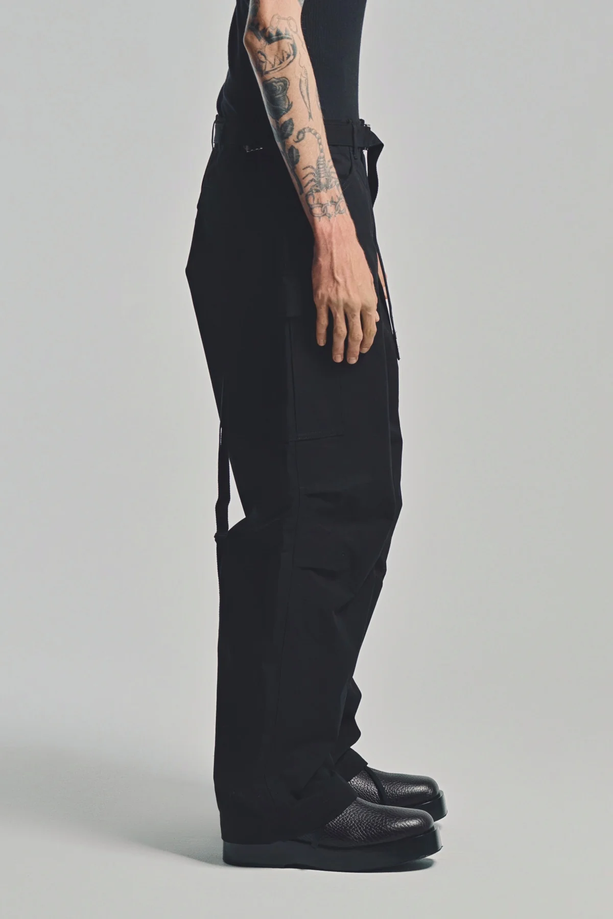 SACAI | RIP STOP PANTS - Image 5