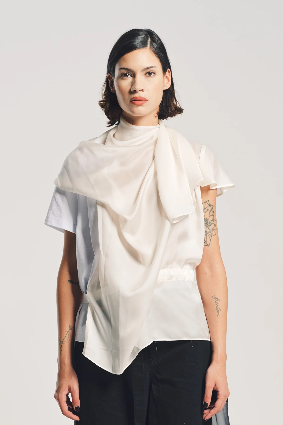 SACAI | SATIN COTTON T-SHIRT - Image 2