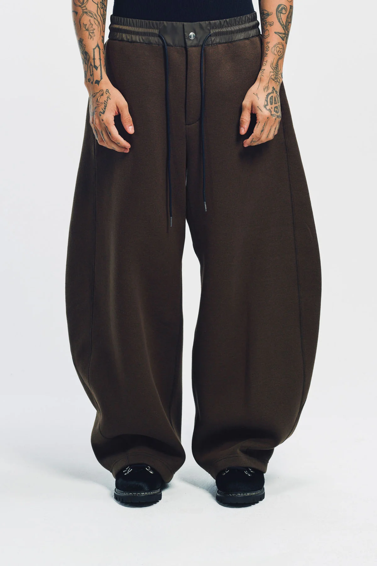 SACAI | SPONGE SWEATPANTS - Image 2