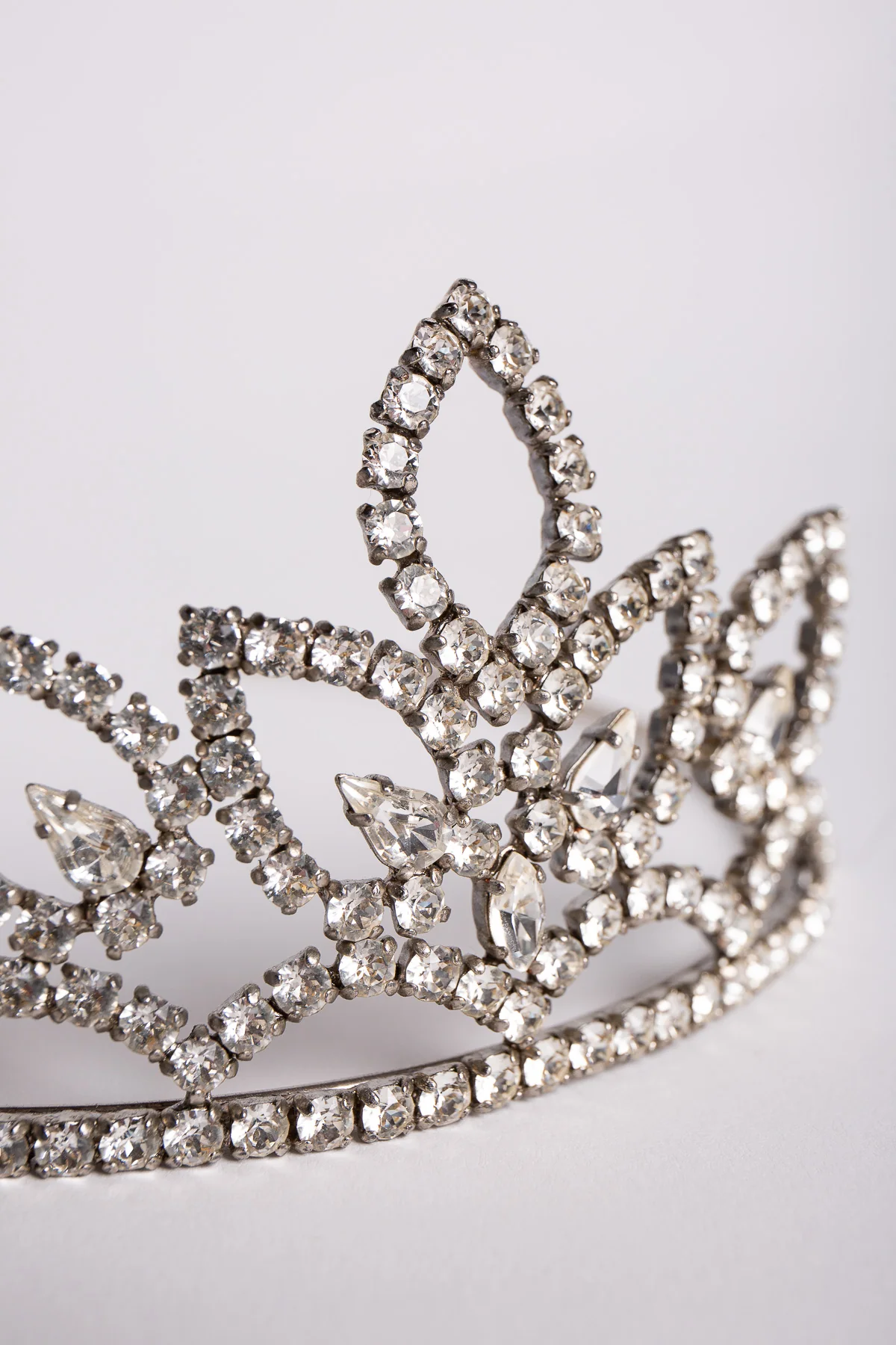 SAINT LAURENT | 'GRUNGE' TIARA - Image 4