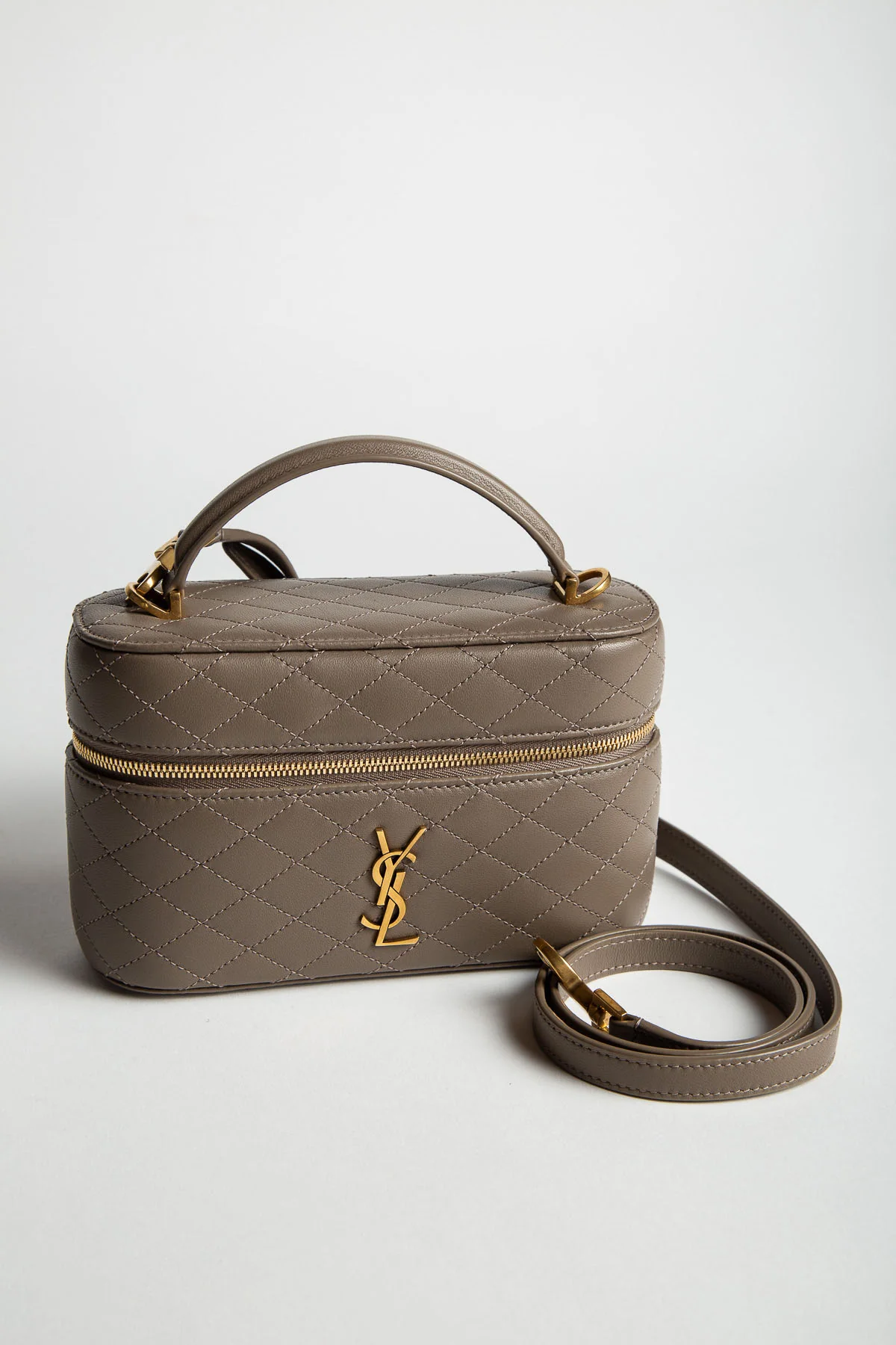 SAINT LAURENT | MINI GABY VANITY BAG IN LEATHER - Image 4