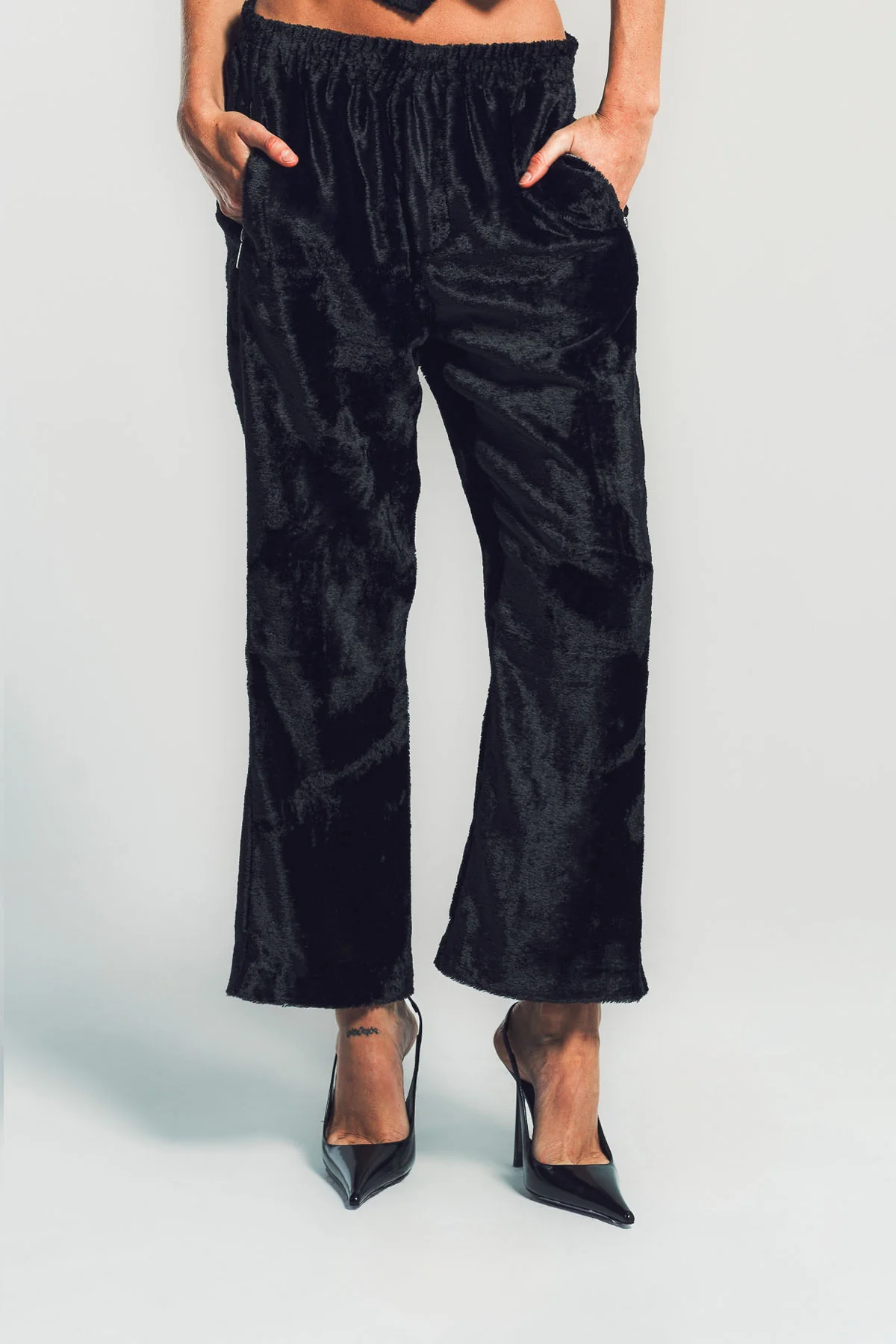 SAPIO | NO. 40 VELVET LONG HAIR JERSEY PANTS - Image 2