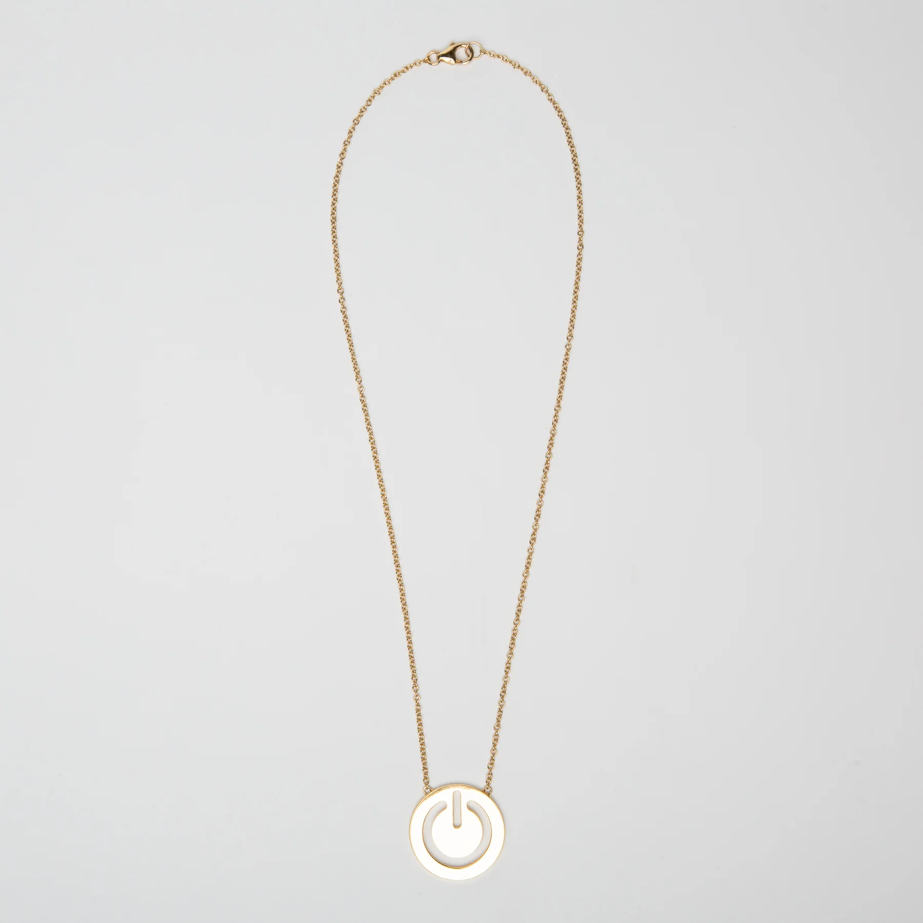 SARAH JANE WILDE | GOLD RESET SYMBOL NECKLACE - Image 3