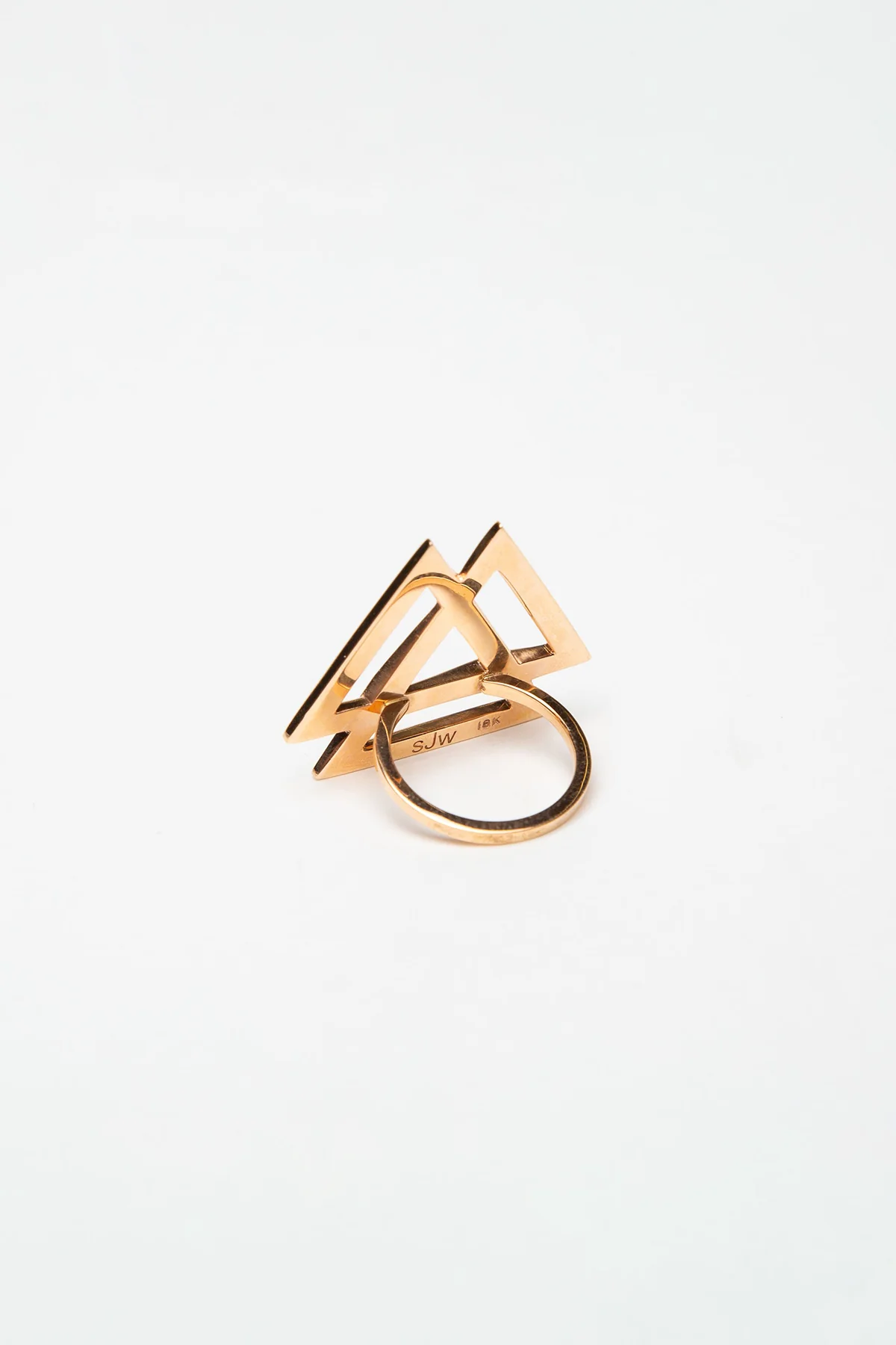 SARAH JANE WILDE | BLACK STAR TRIPLE TRIANGLE RING - Image 3