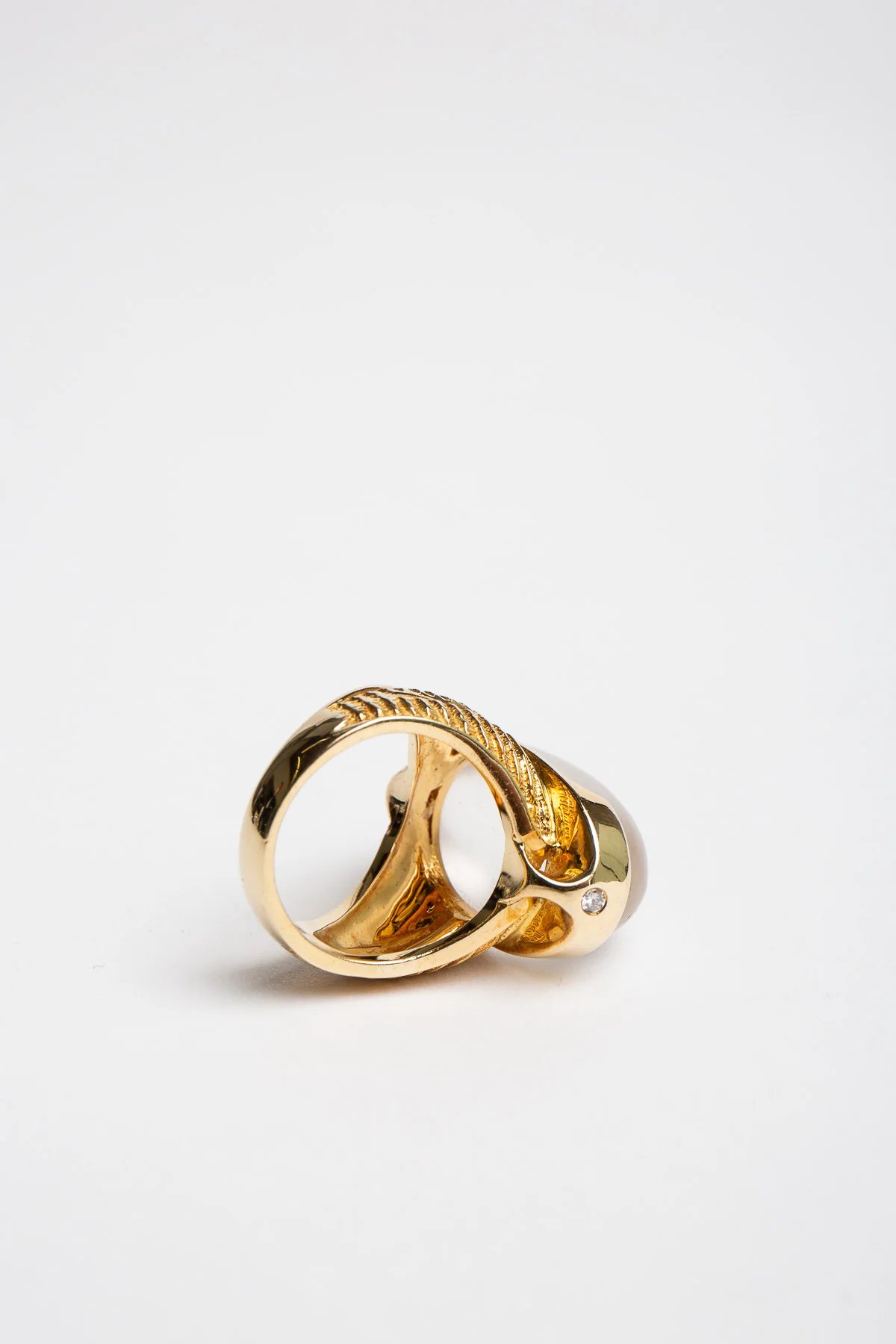 SARAH JANE WILDE | CLEAR QUARTZ RING - Image 3