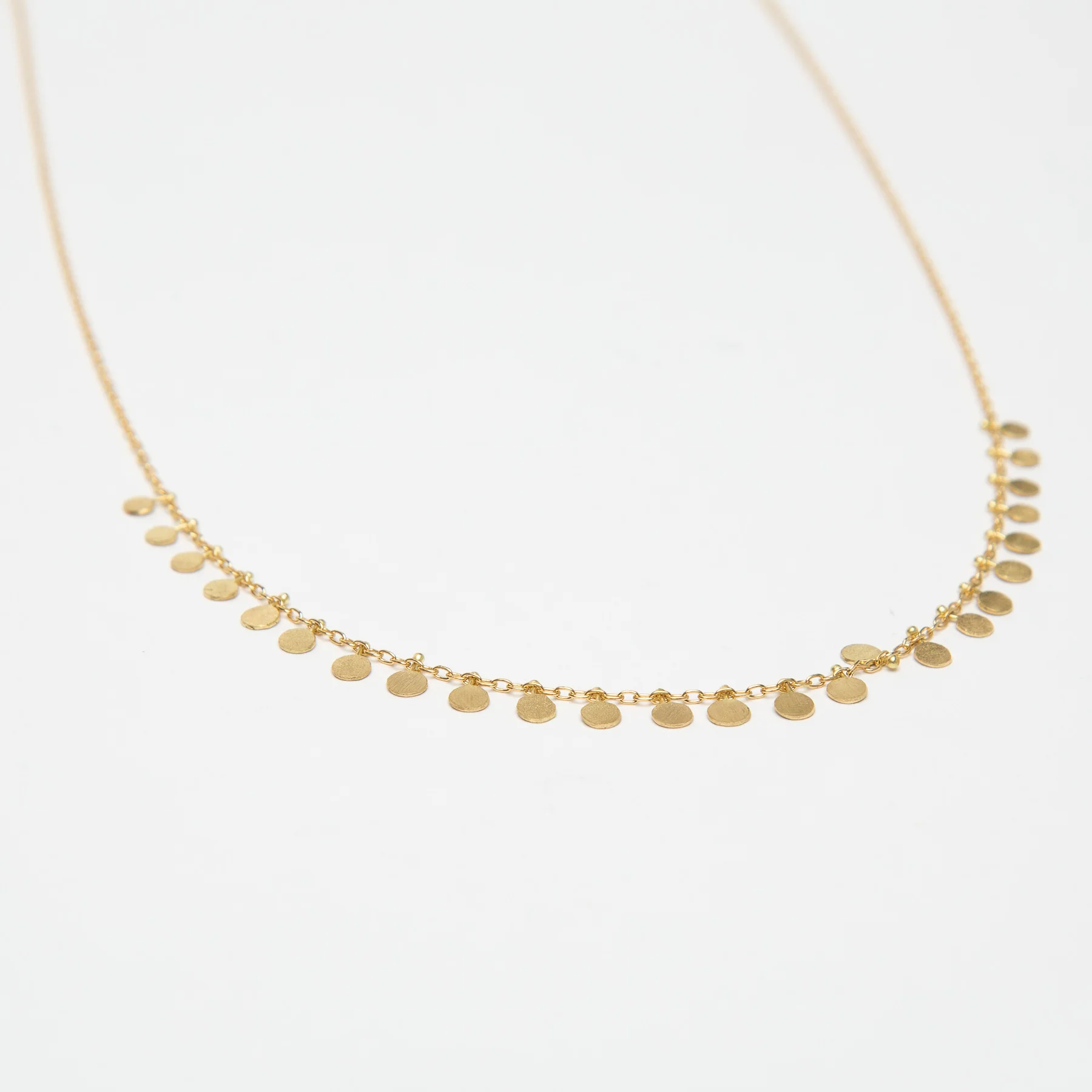 SIA TAYLOR | MEDIUM DOTS GOLD NECKLACE - Image 3