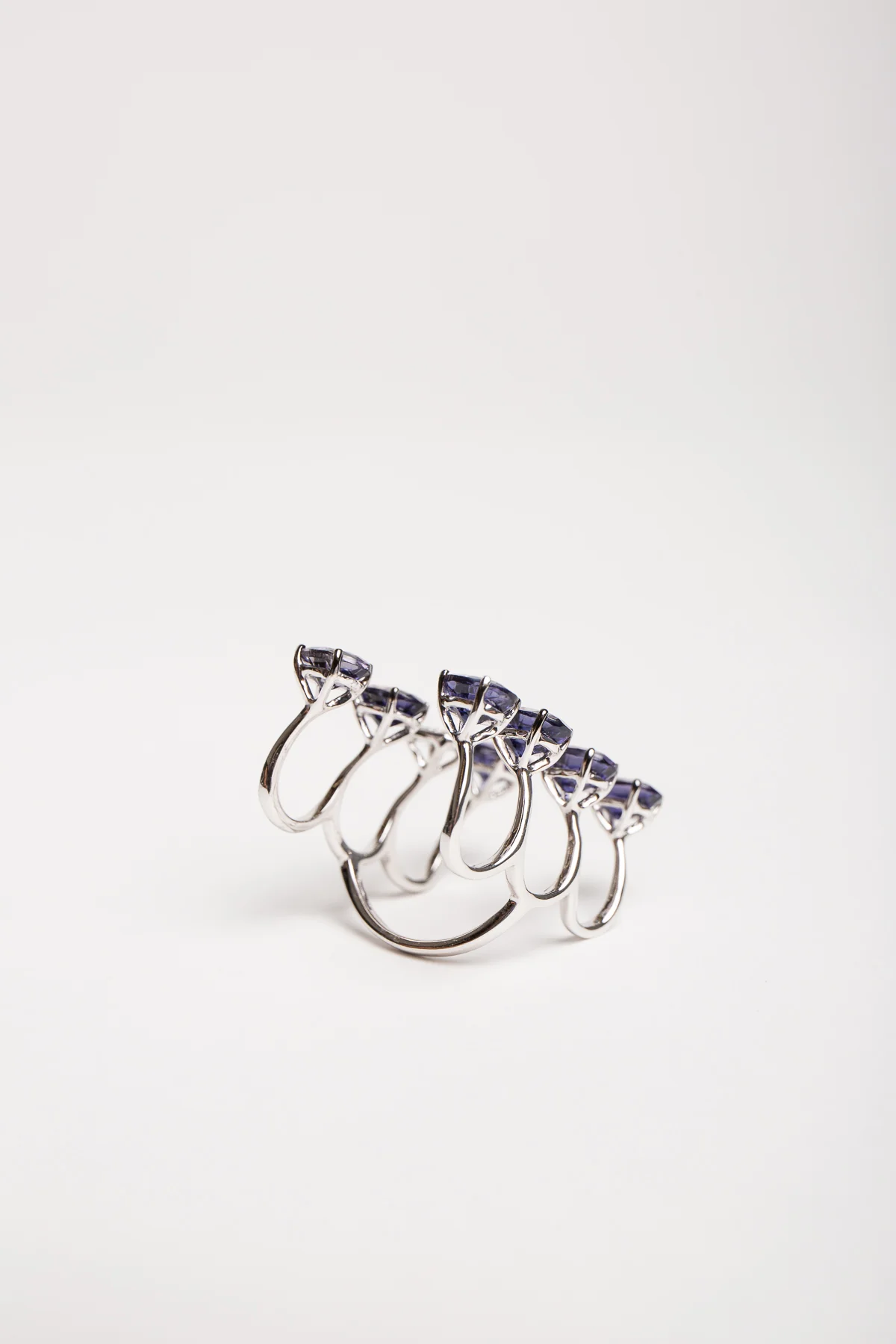 STEFERE | 18K WHITE GOLD 10 DIAMOND LOLITE RING - Image 3