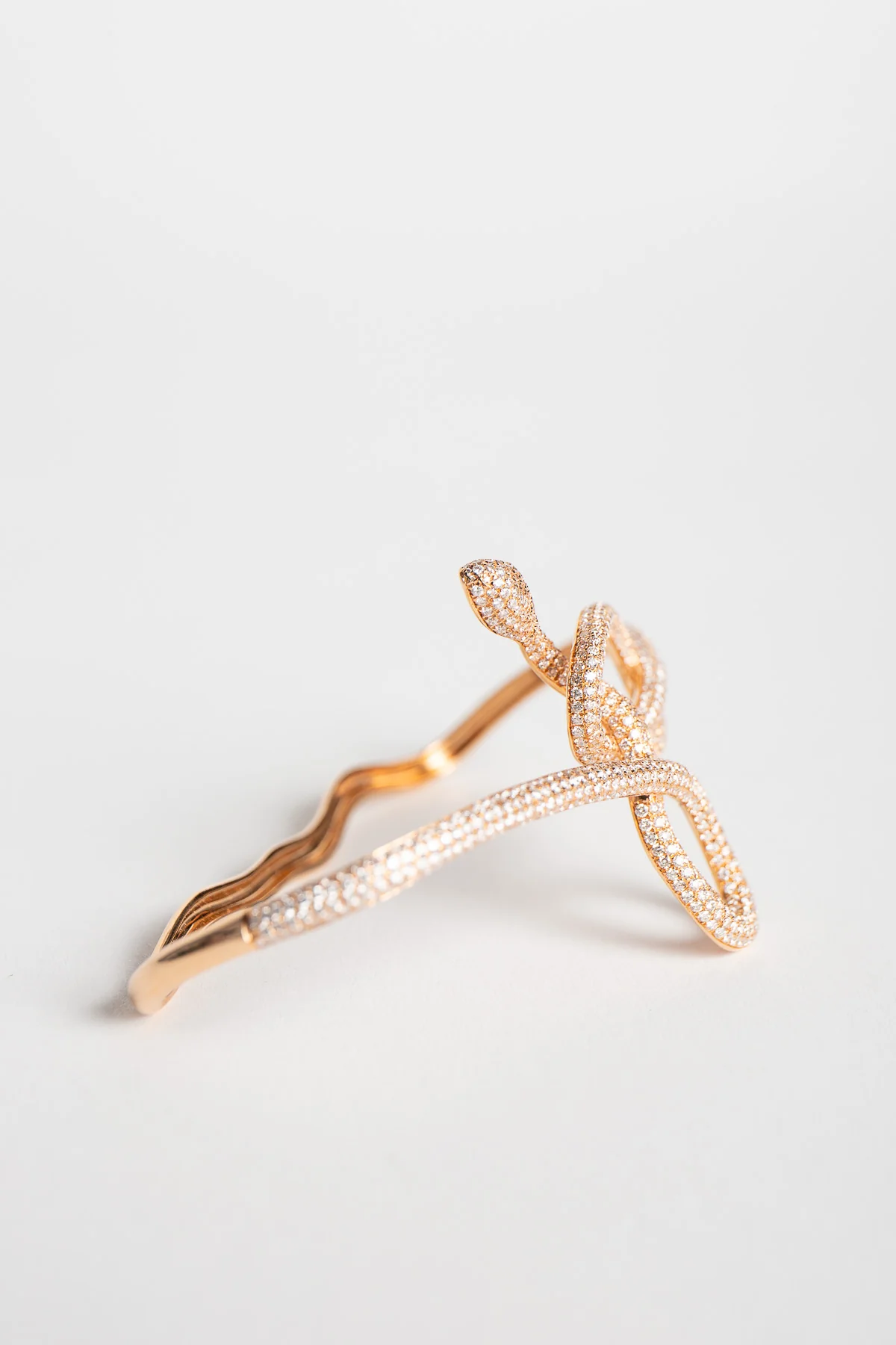 STEFERE | ROSE GOLD & DIAMOND SNAKE PALM RING - Image 3