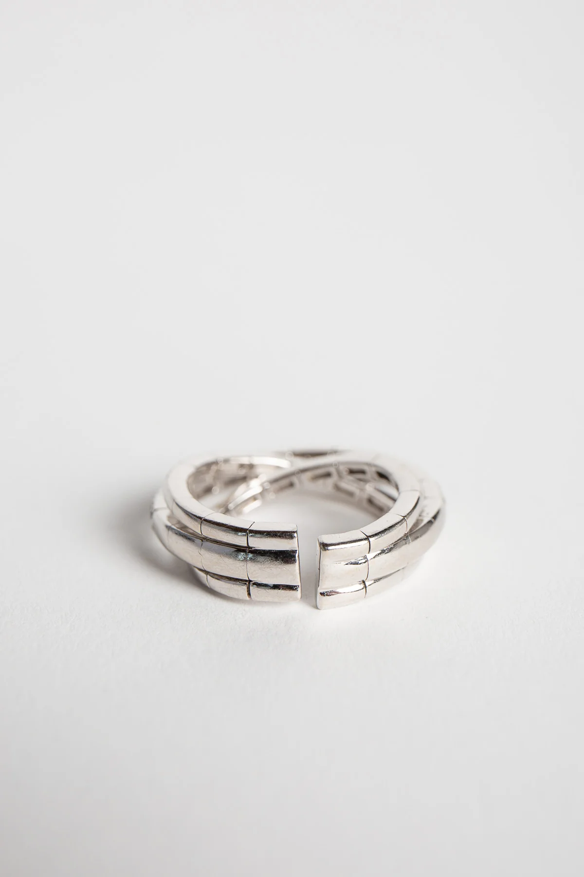 STEFERE | WHITE GOLD & DIAMOND RING - Image 4