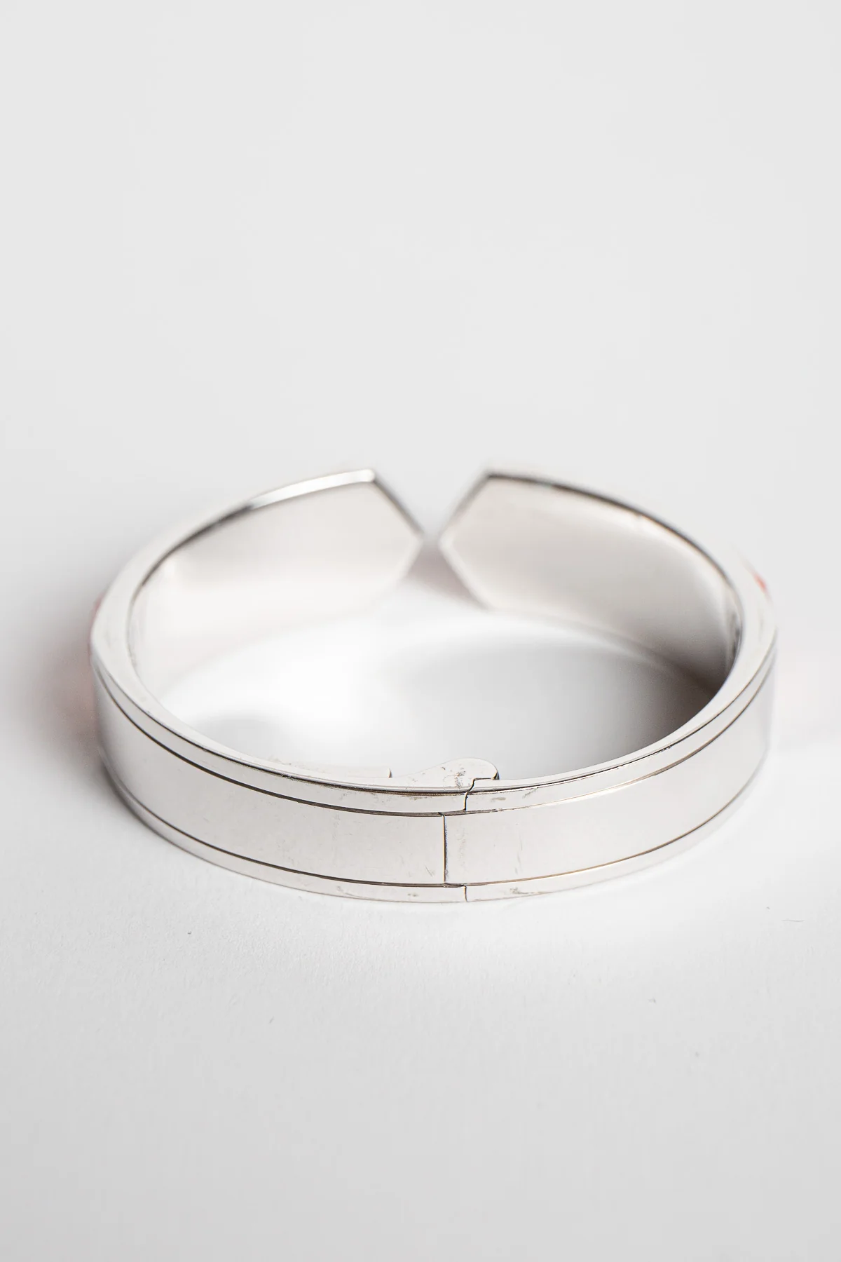 STEPHEN WEBSTER | 18K CORAL HAZE BRACELET - Image 4