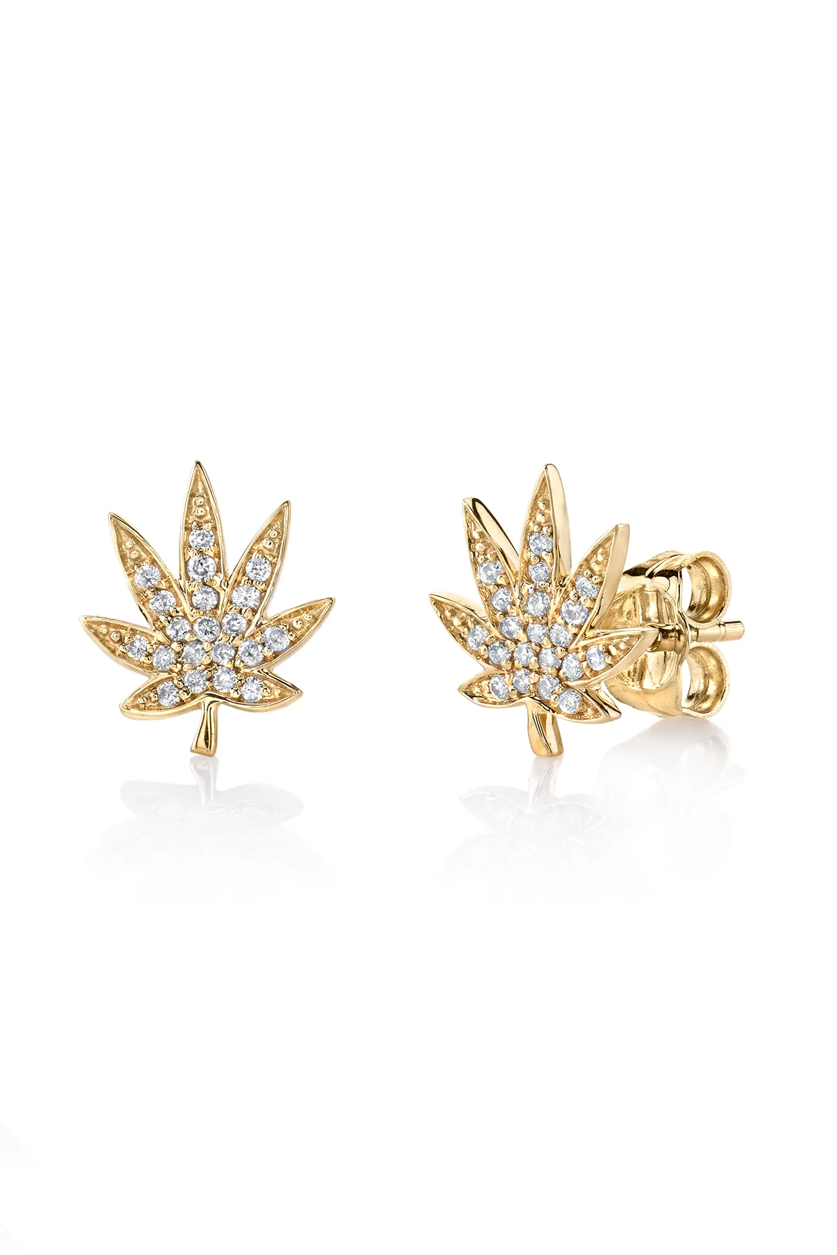 SYDNEY EVAN | SMALL POT LEAF STUD EARRINGS