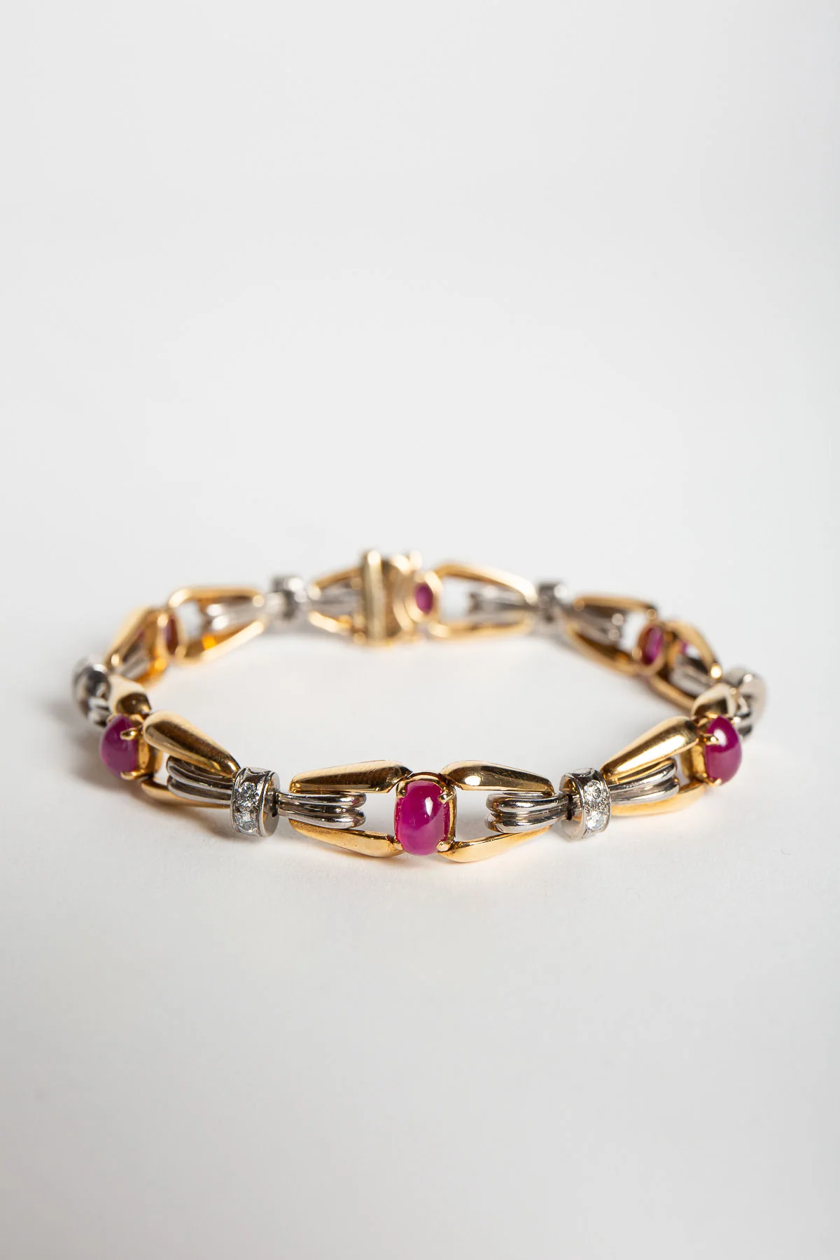 TIFFANY & CO. | VINTAGE RUBY & DIAMOND BRACELET