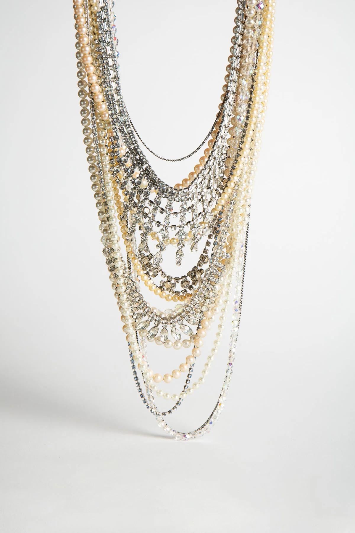 TOM BINNS | PEARLS IN PERIL NECKLACE - Image 2