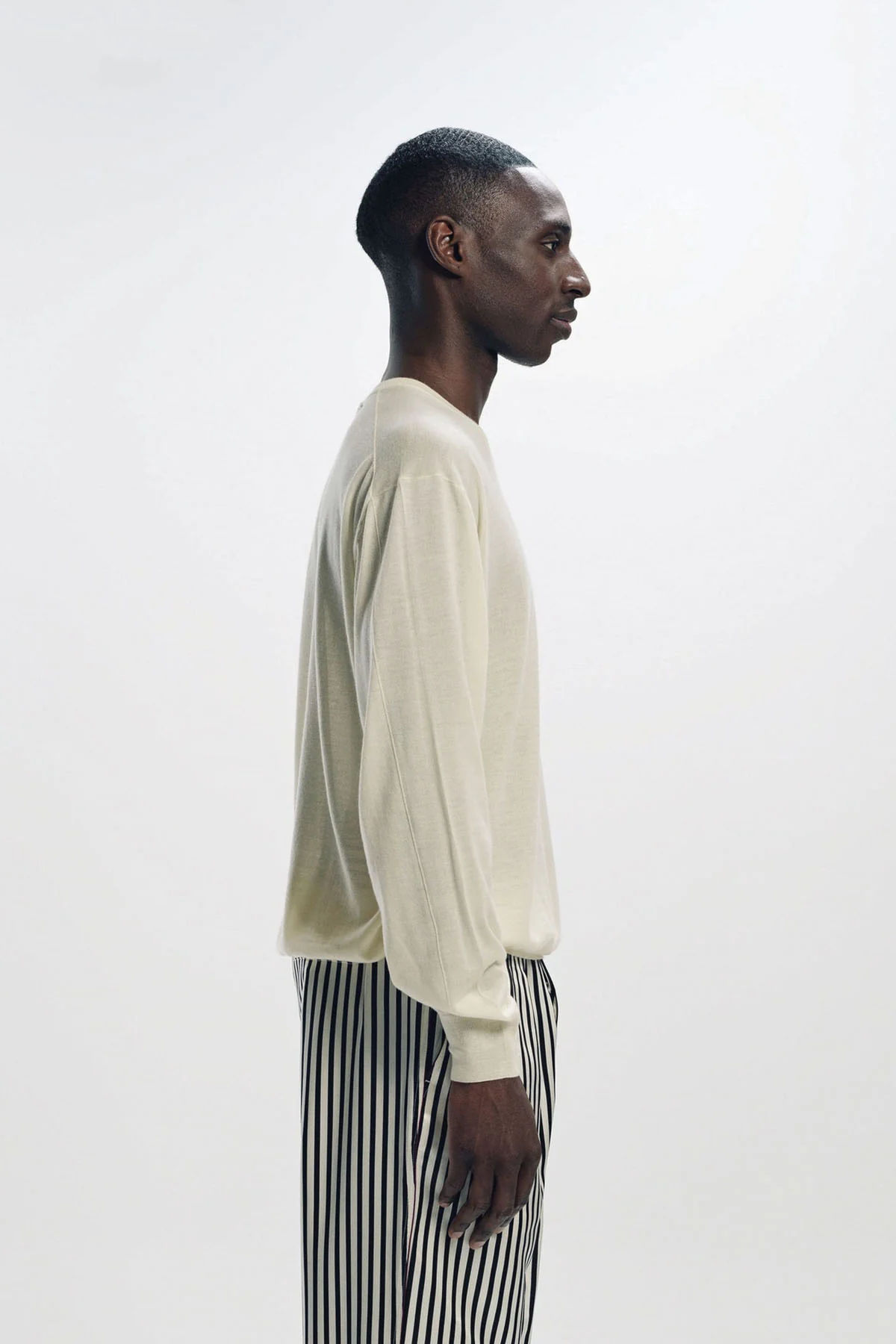 TOM FORD | CASHMERE V-NECK SWEATER - Image 5