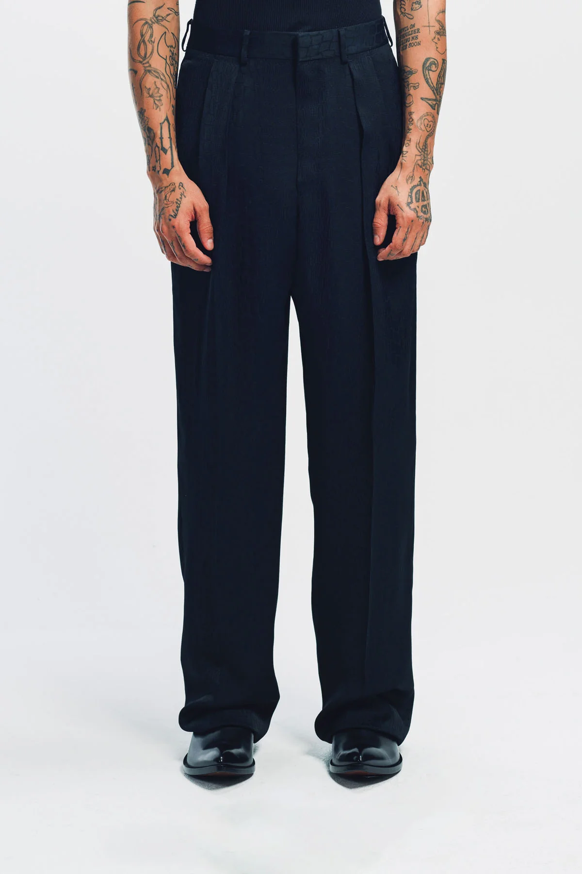 TOM FORD | GATOR JACQUARD PLEATED TROUSERS - Image 2