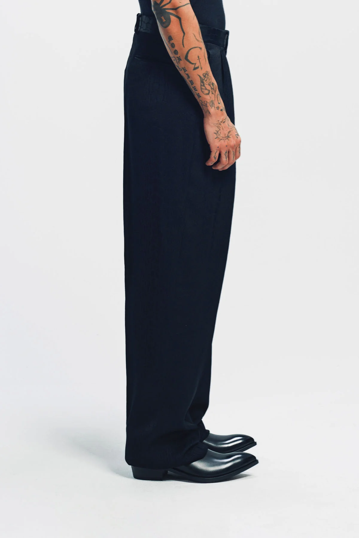 TOM FORD | GATOR JACQUARD PLEATED TROUSERS - Image 5