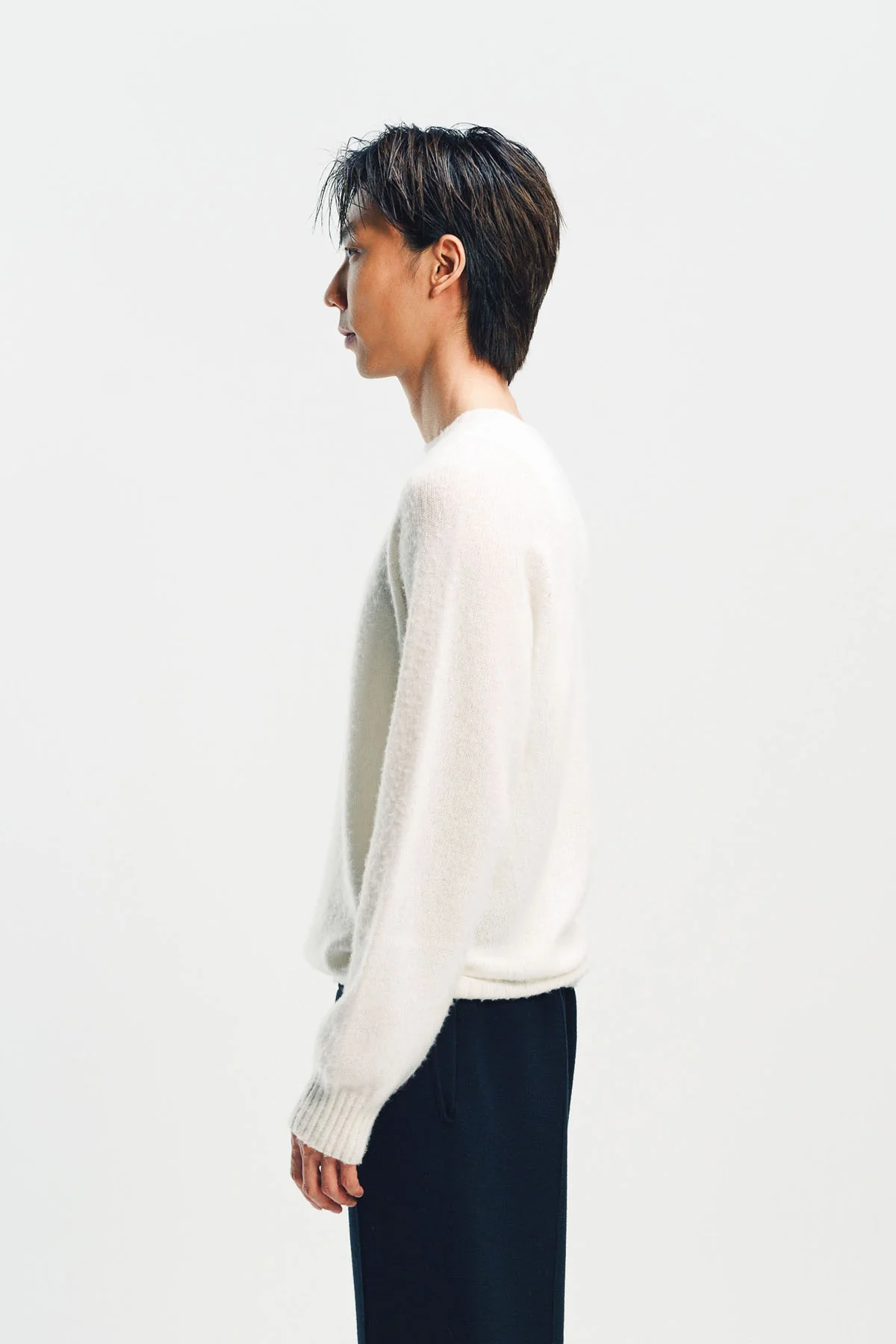 TOM FORD | SCOTTISH TEASEL CASHMERE CREWNECK SWEATER - Image 5