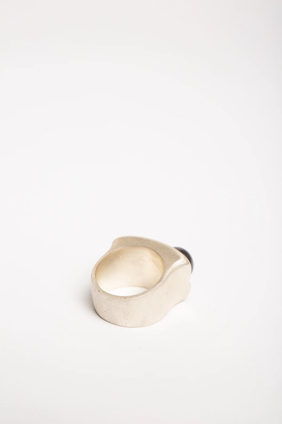 TRIN-KET | STERLING SILVER FRESH WATER PEARL RING - Image 6