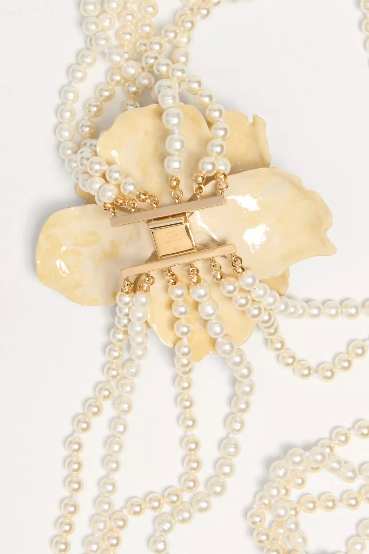 VALENTINO GARAVANI | FLEUR LUMINEUSE NECKLACE IN METAL, ENAMEL, PEARLS AND FABRIC - Image 6