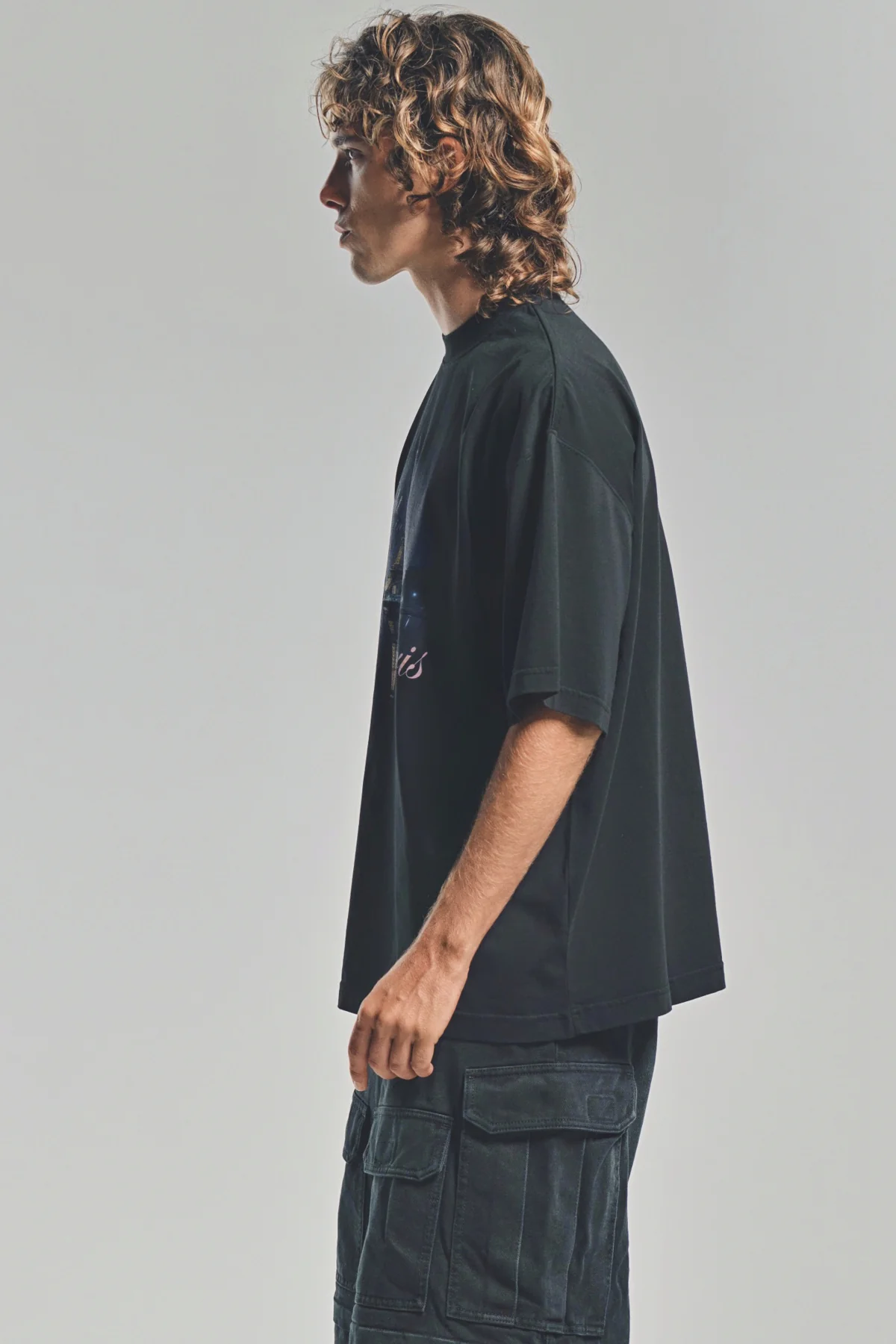 VETEMENTS | 'A NIGHT IN PARIS' OVERSIZED TEE - Image 3