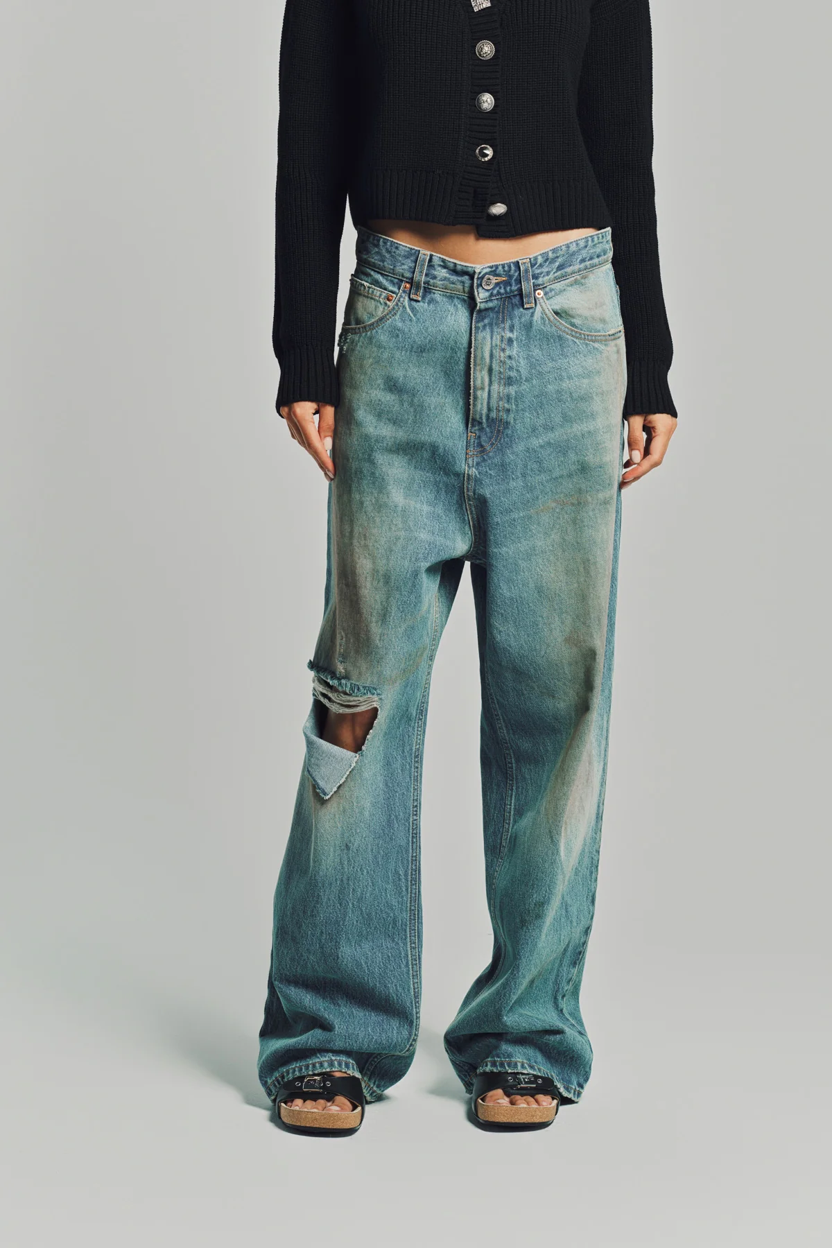 VETEMENTS | DISTRESSED BAGGY JEANS - Image 2