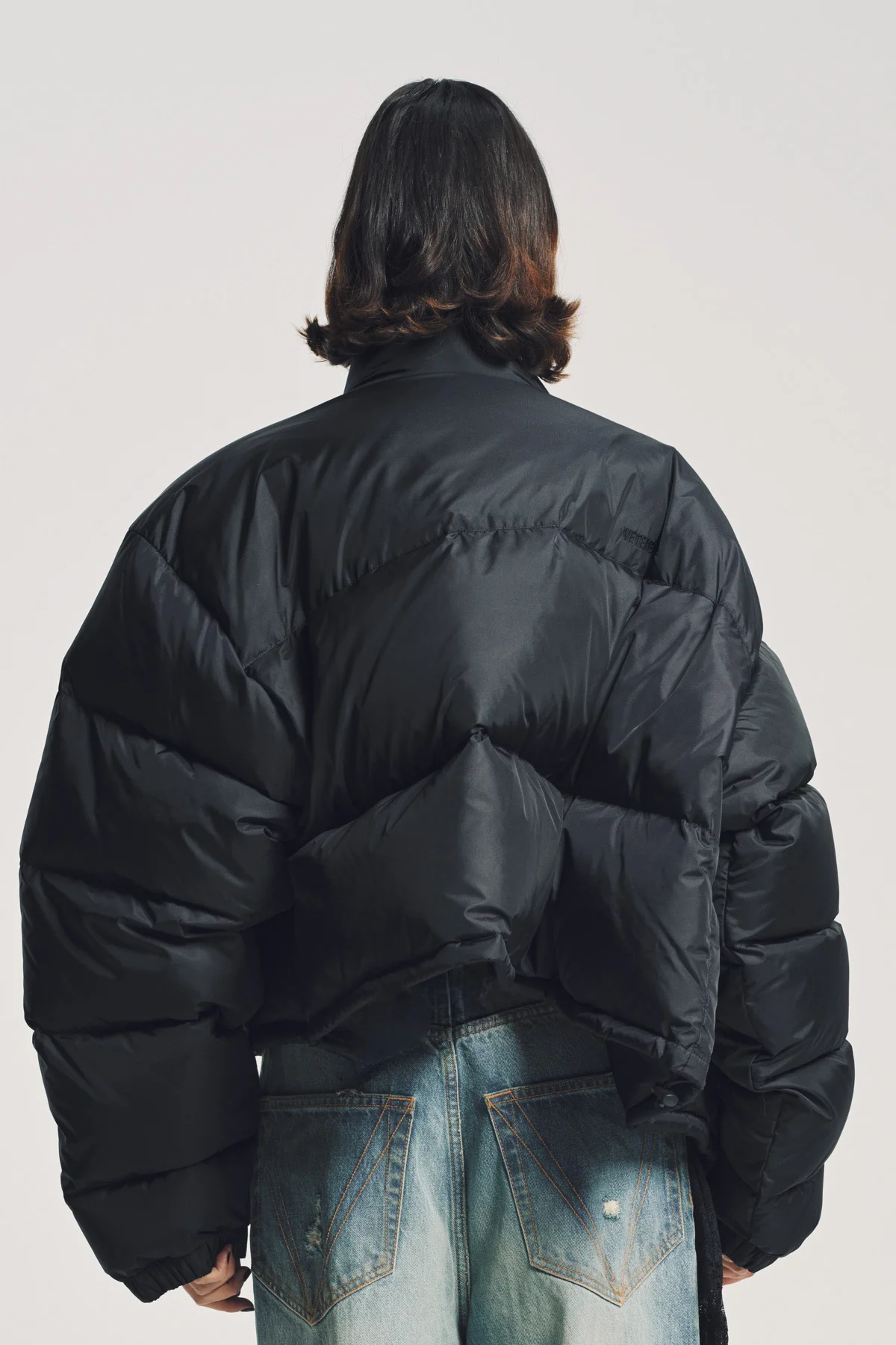 VETEMENTS | DOUBLE LOGO PUFFER JACKET - Image 4
