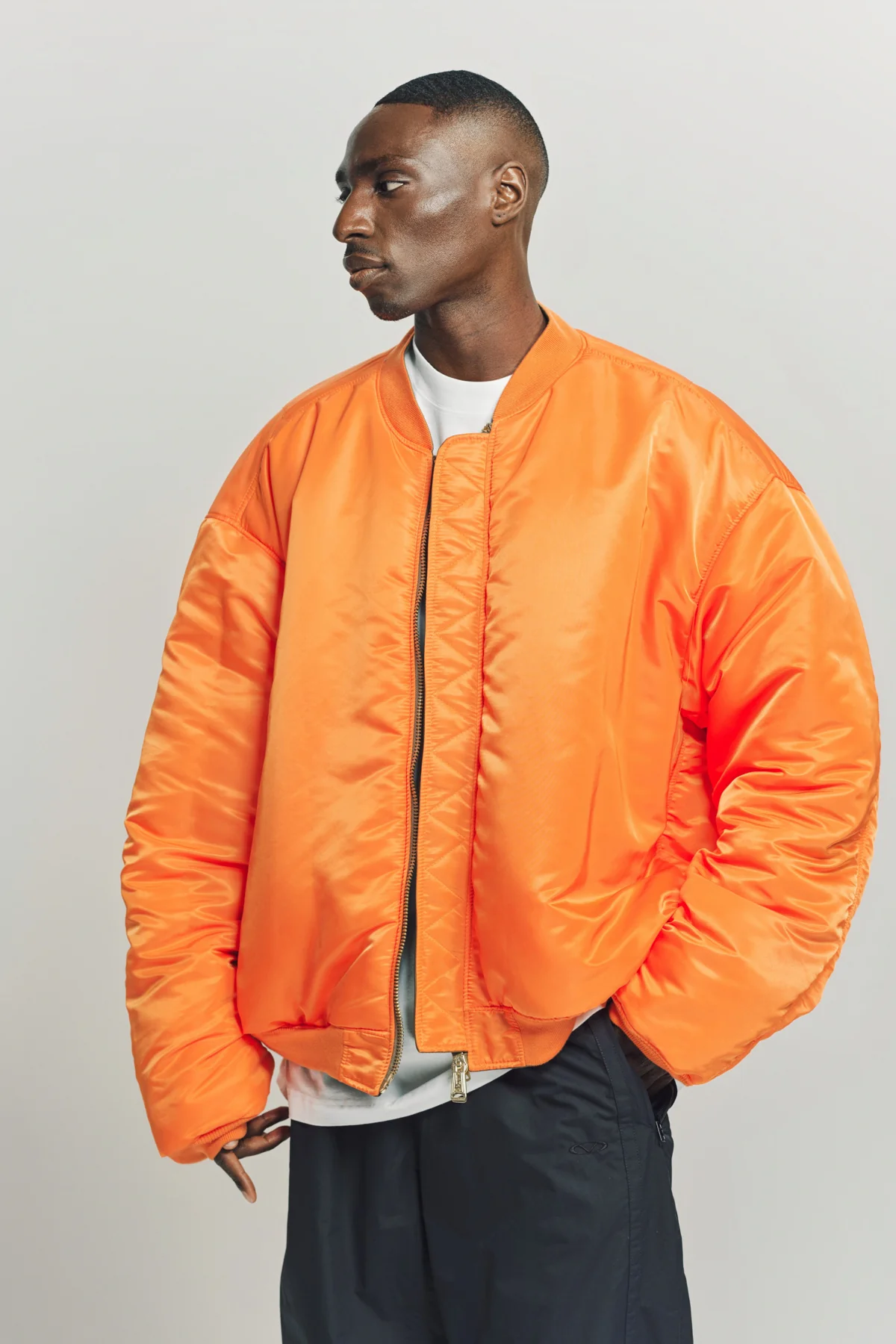 VETEMENTS | OVERSIZE LEATHER BOMBER JACKET - Image 2
