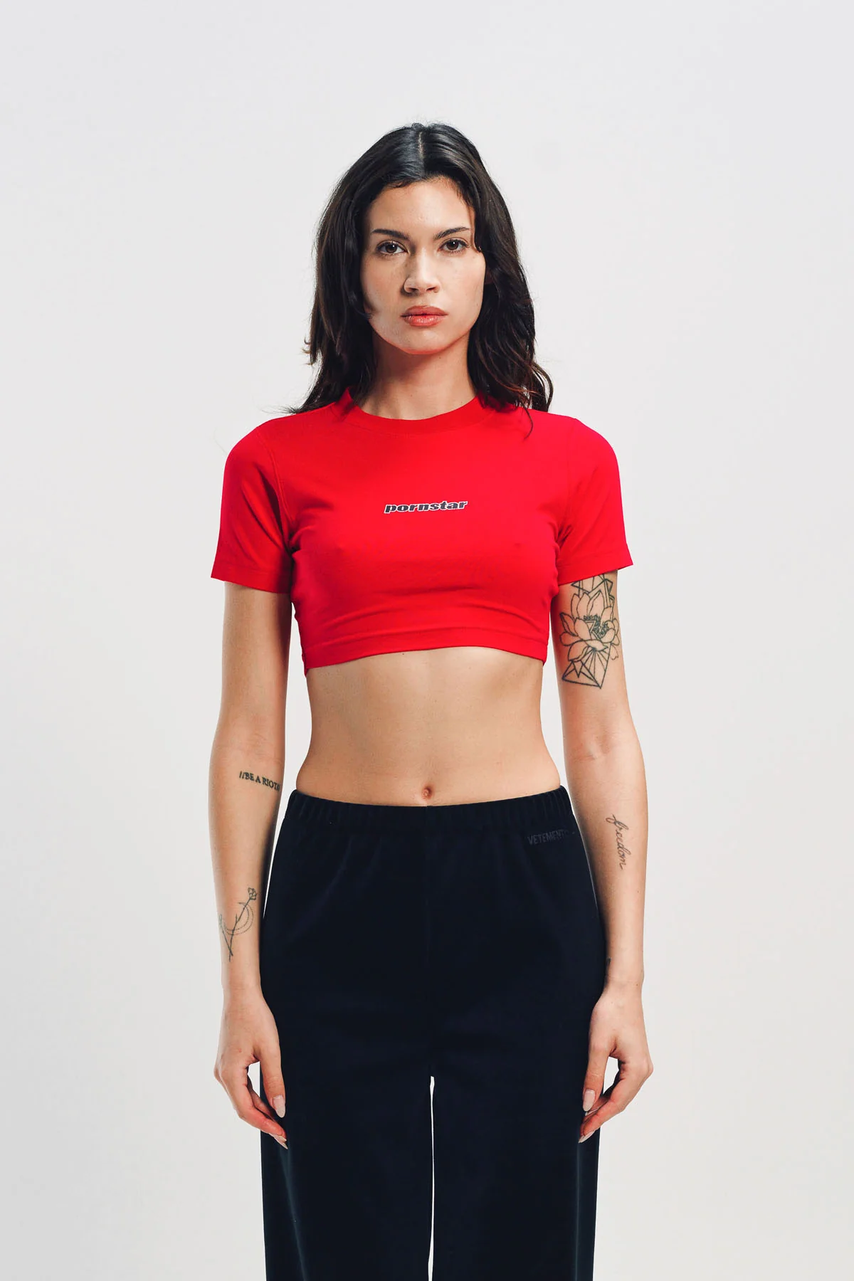 VETEMENTS | PORNSTAR CROPPED BABY TEE - Image 2