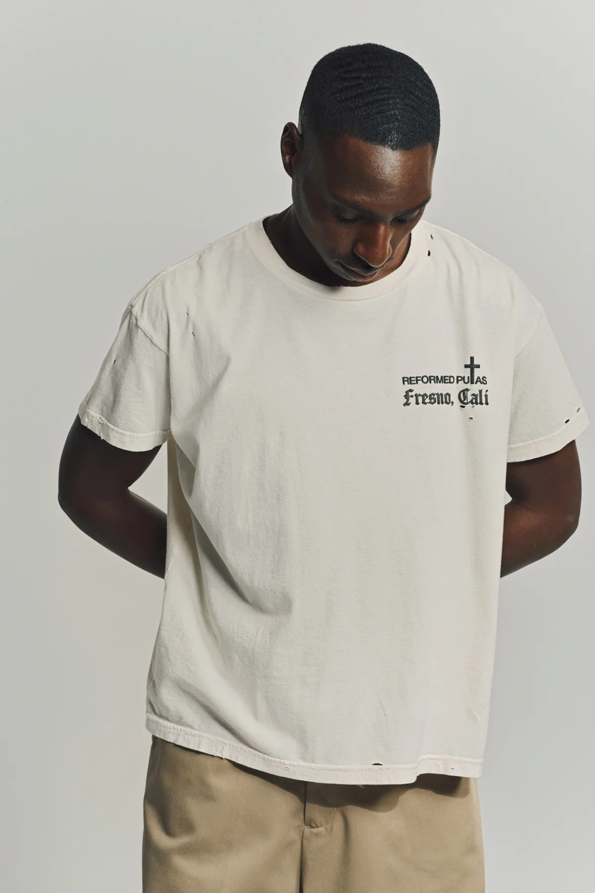 WILLY CHAVARRIA | REFORMED PUTAS DESTROYED EASY TEE - Image 2
