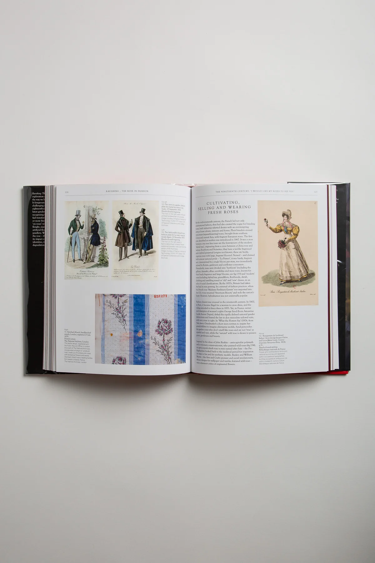 YALE | THE ROSE IN FASHION - Image 3