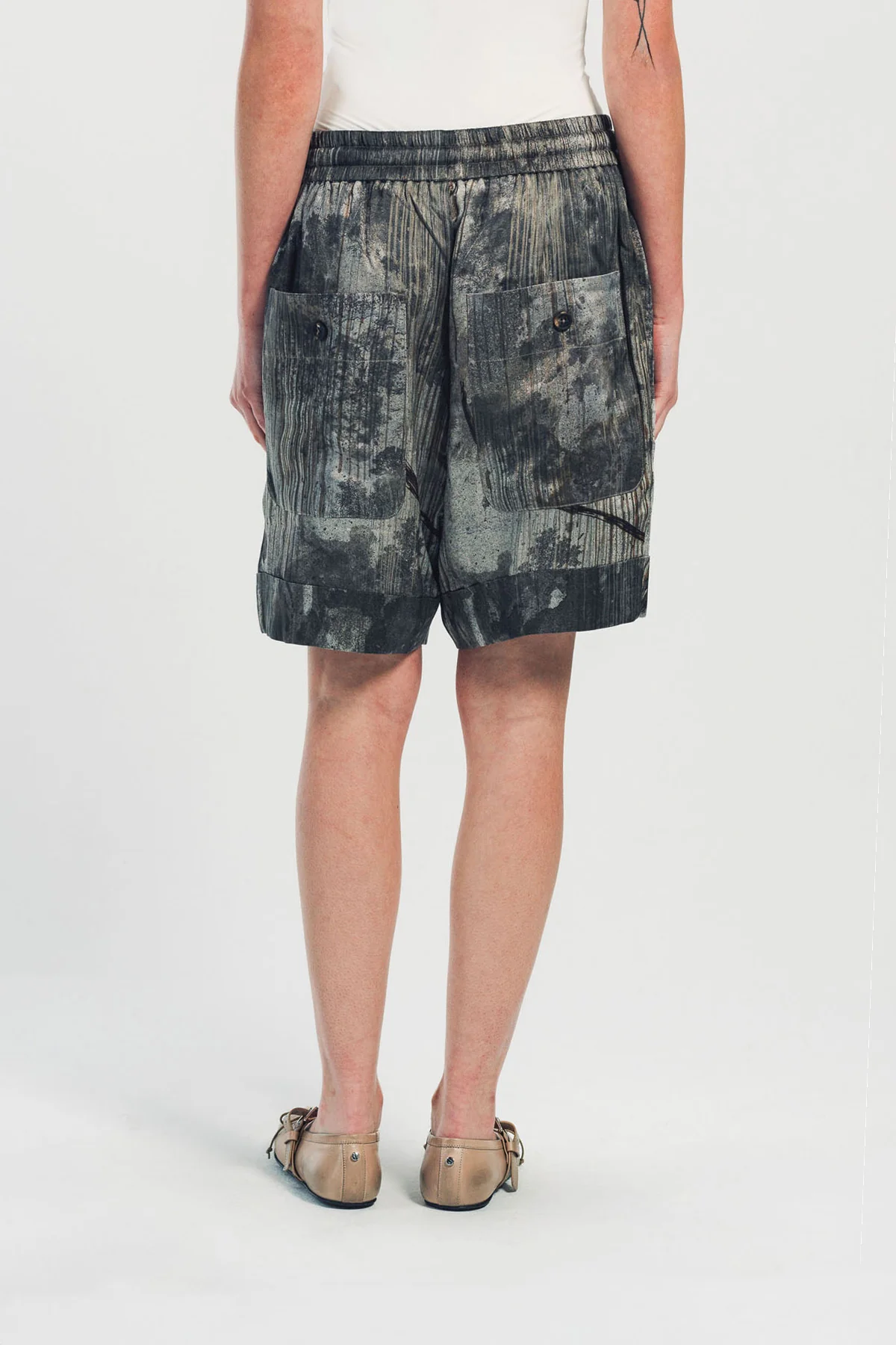 ZIGGY CHEN | DIGITAL PRINT DRAWATRING SHORTS - Image 4