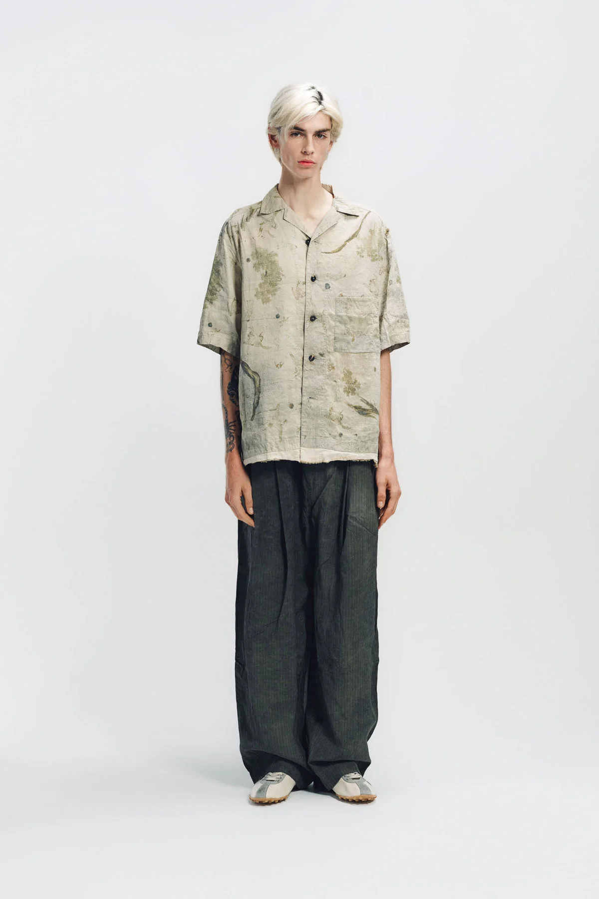 ZIGGY CHEN | DROP CROTCH PLEATED TROUSERS