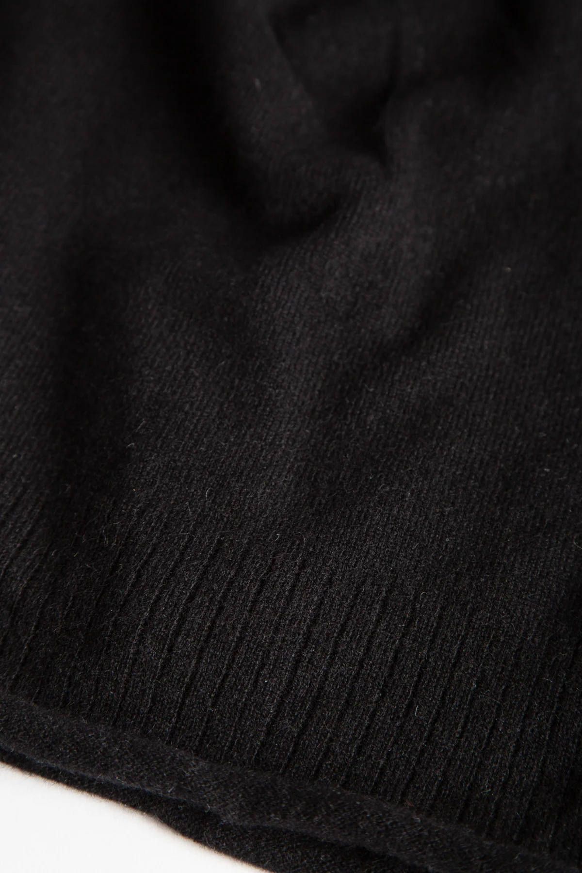 ZIGGY CHEN | OVERSIZED BEANIE - Image 3