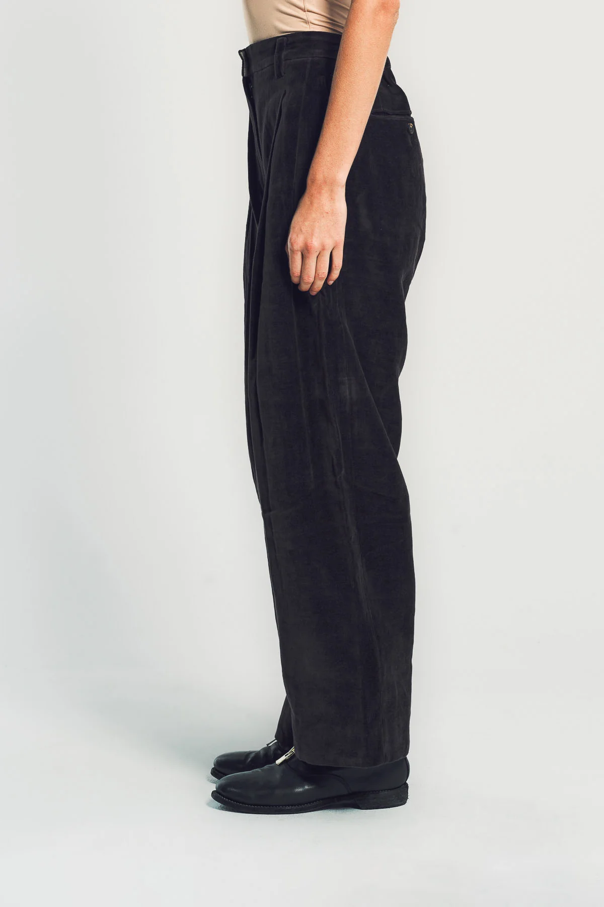 ZIGGY CHEN | WIDE LEG VELVET TROUSERS - Image 4